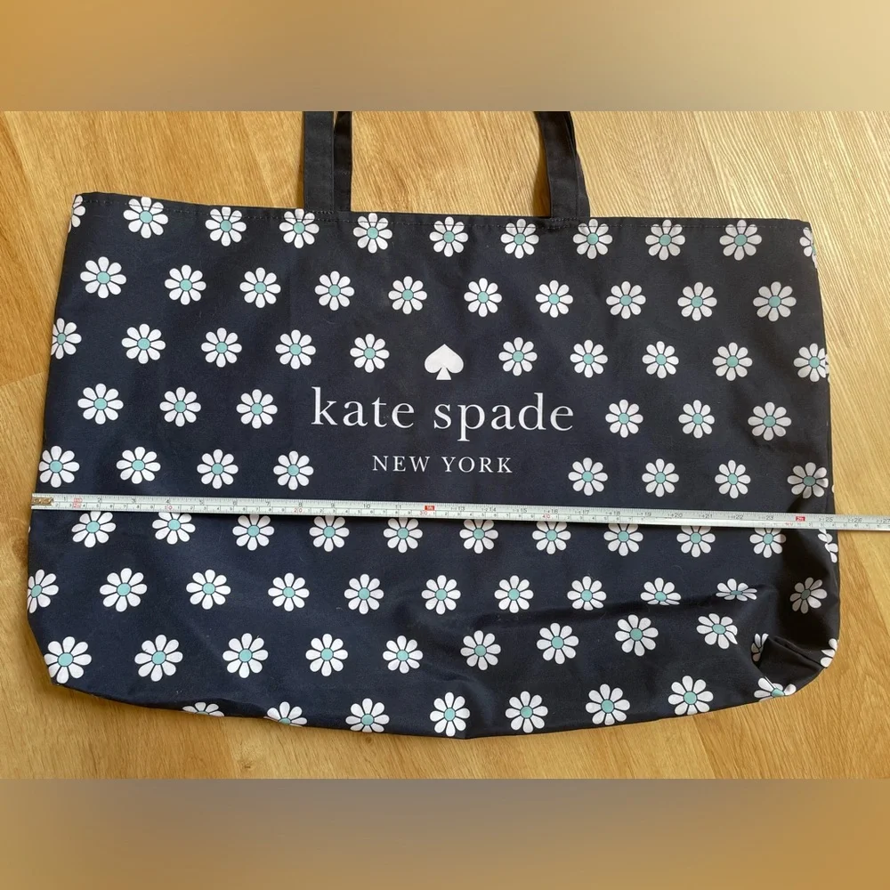Kate Spade large tote bag navy blue floral daisies